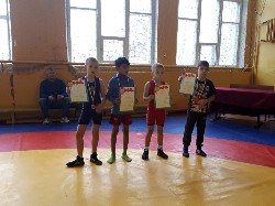 �����������