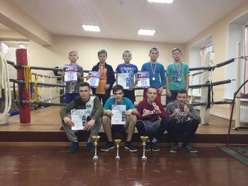 �����������